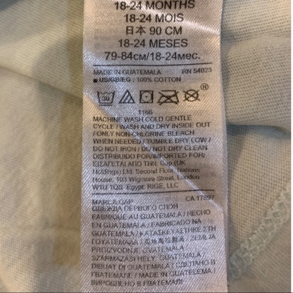 Gap Meow’s it going Long sleeve shirt
Size: 18-24 Months - Picture 5 of 8